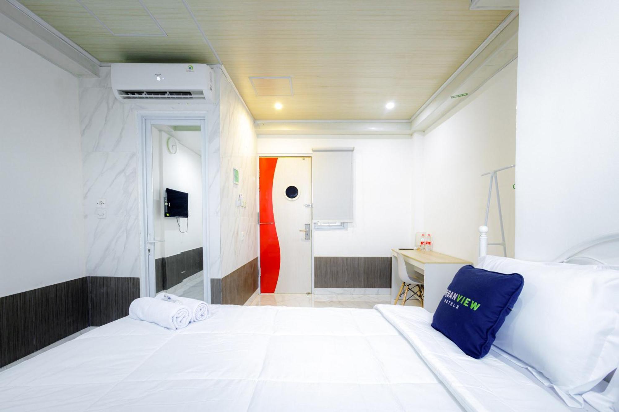 Urbanview Hotel Kota Tua 자카르타 외부 사진